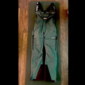 Montec women’s XS ski pants
